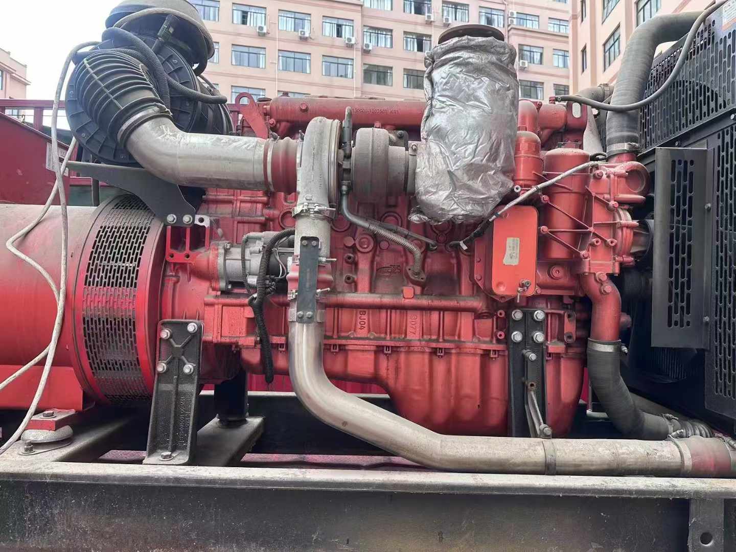 右玉如何选择适合 600kW 柴油发电机组的过载保护器？
