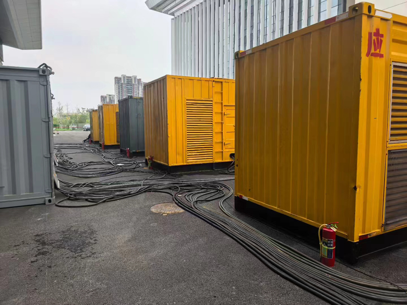 右玉柴油发电机组冬季保养有哪些注意事项?